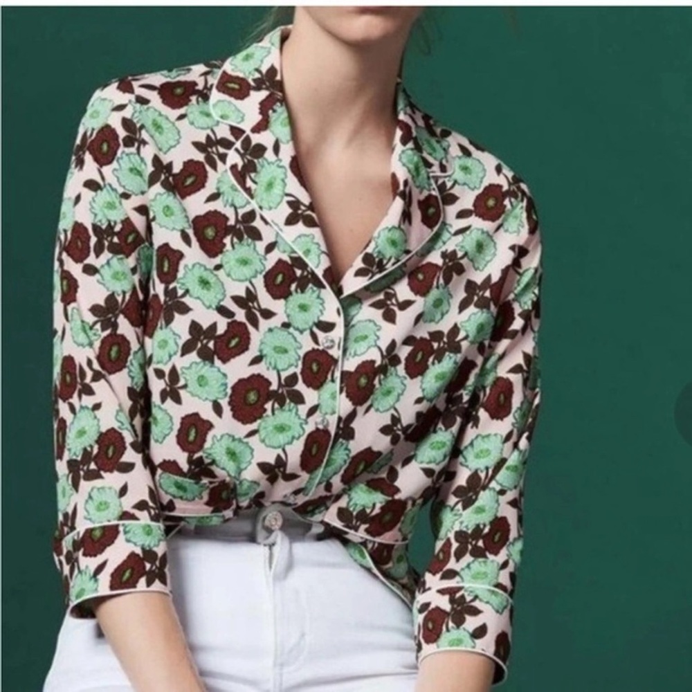 Sandro Pajama style snap button down !